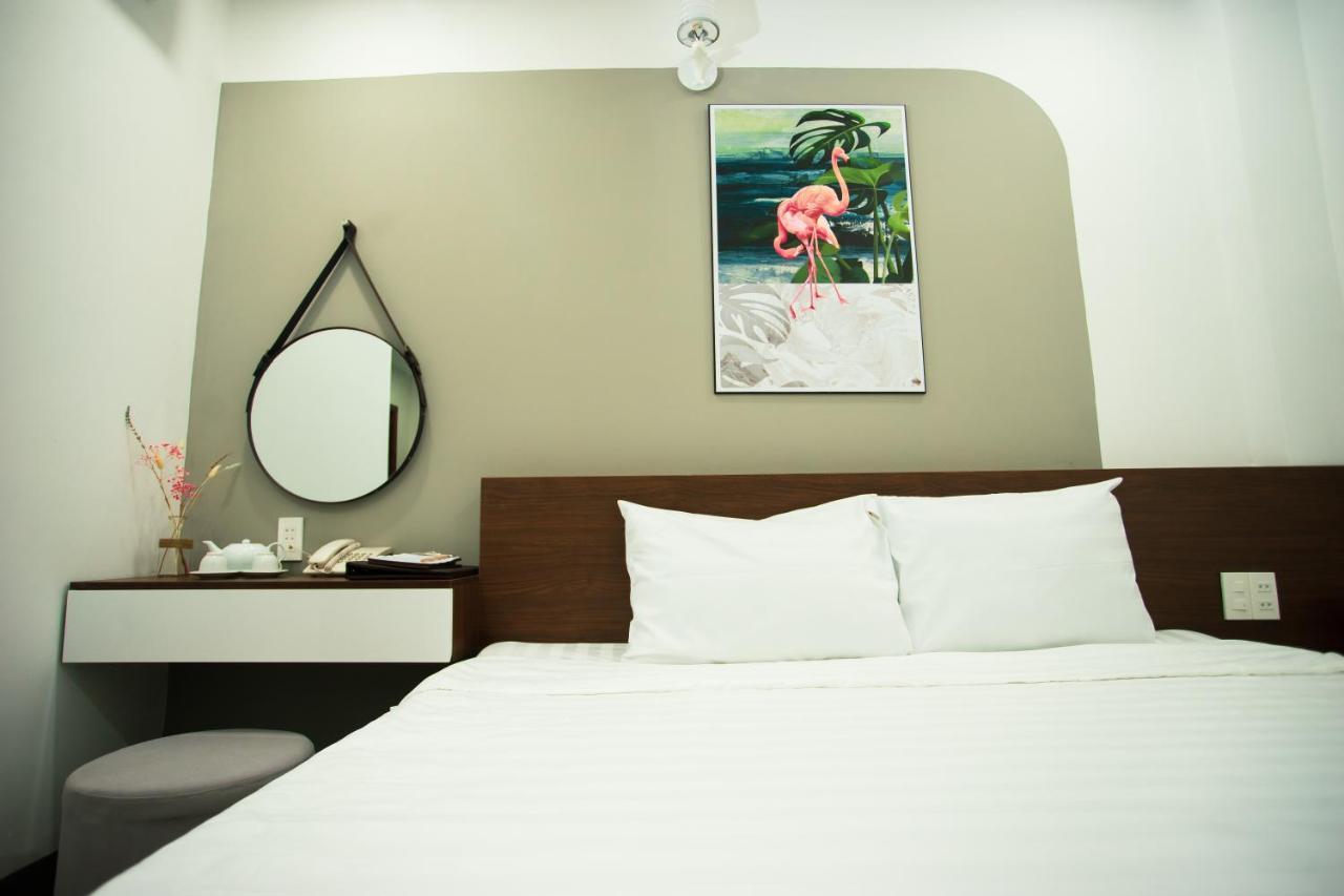 Tesoro Hotel Nha Trang Exterior foto